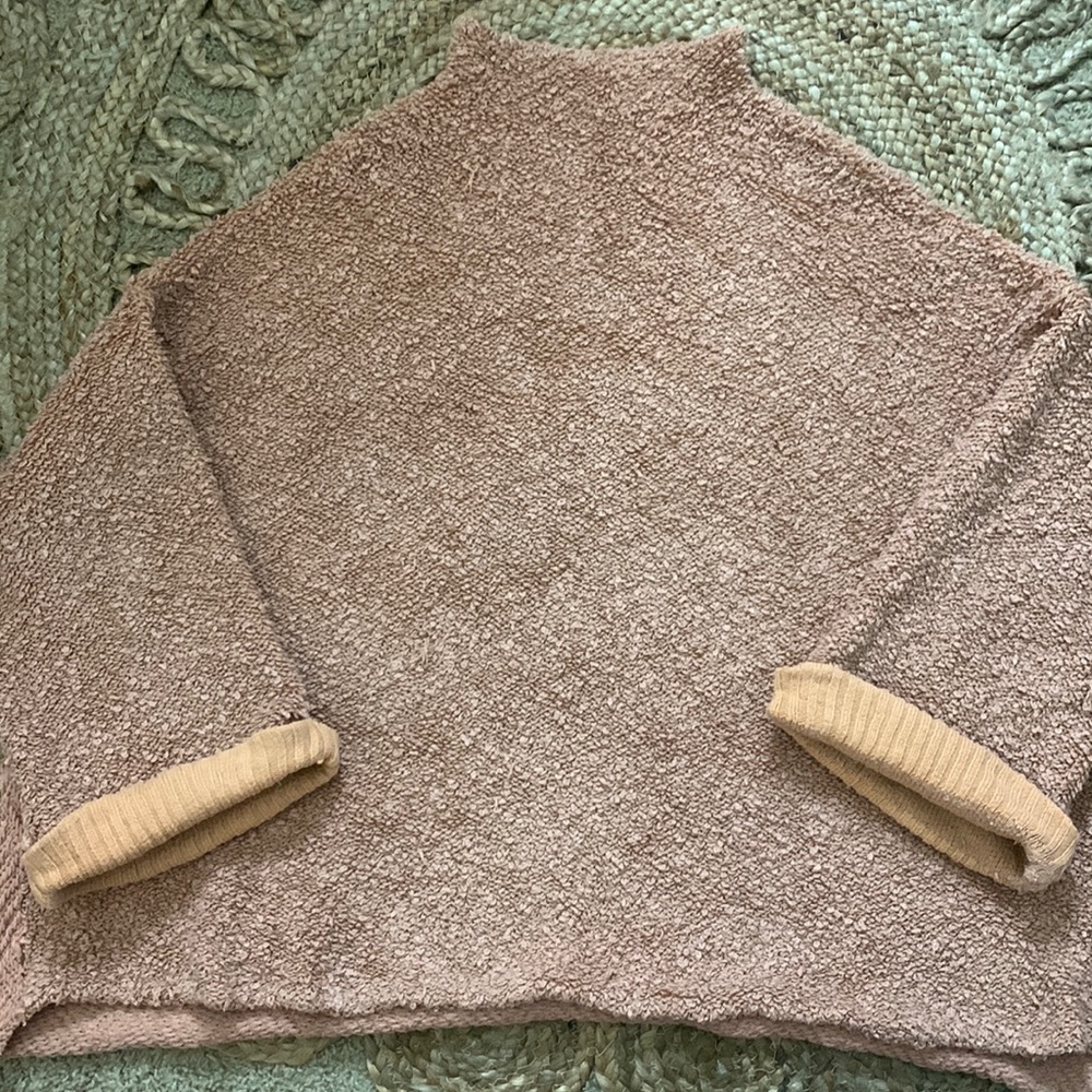 Free people sweater. Coral color. Size large.